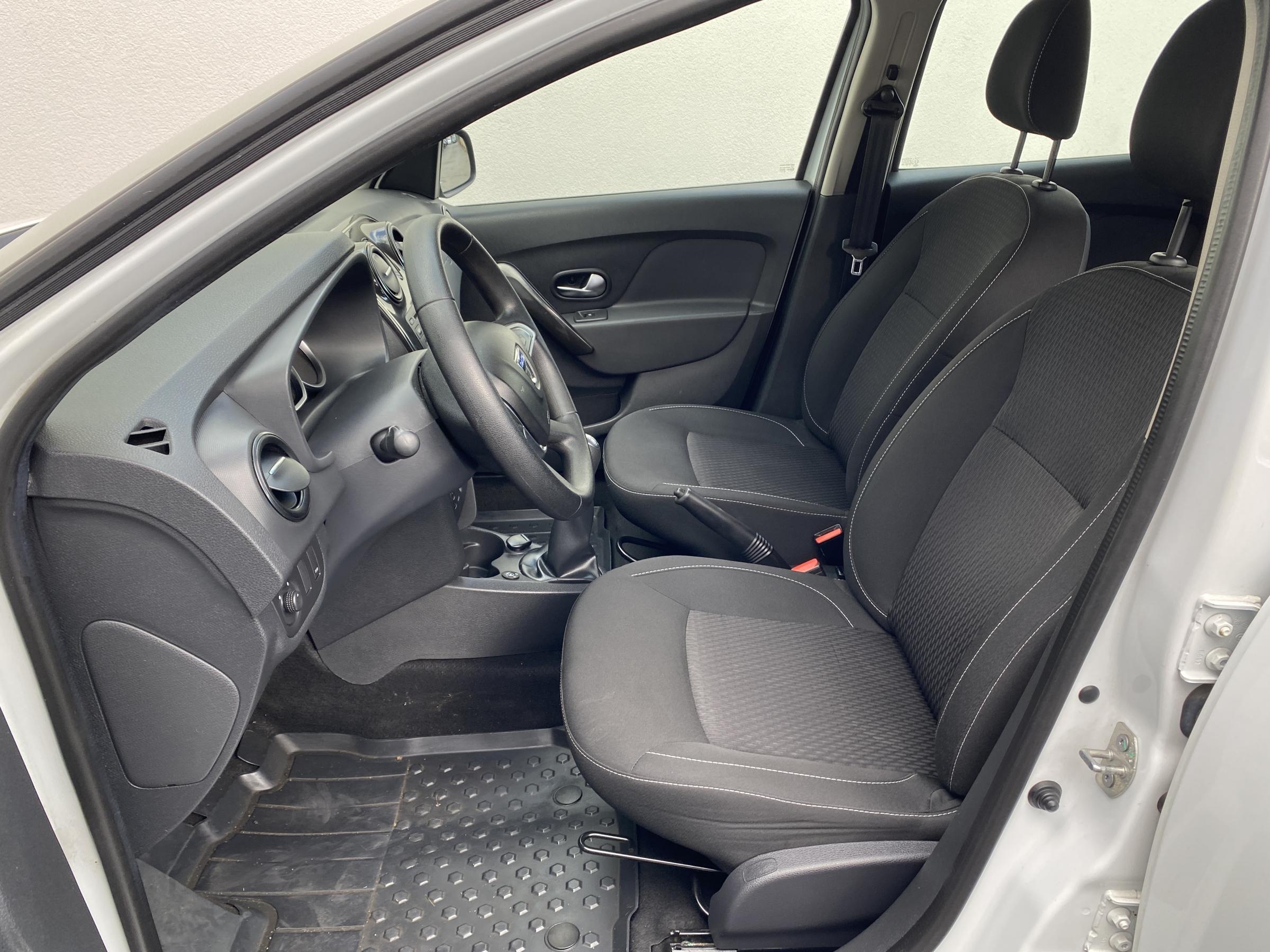 Dacia Logan, 2017 - pohled č. 9