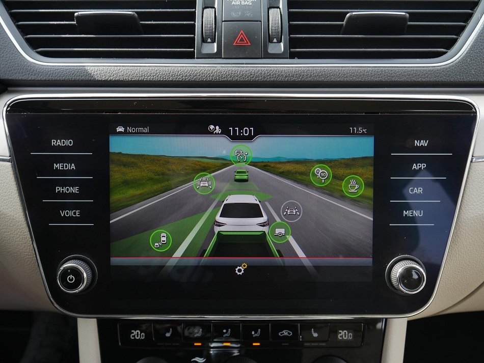 Škoda Superb III 2.0 TDi L&K 4x4