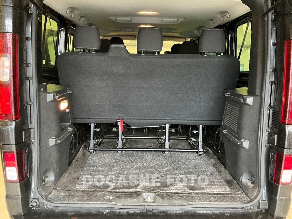 Renault Trafic 1.6dCi  9míst