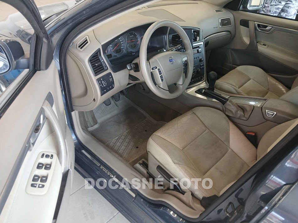 Volvo V70 2.4d 