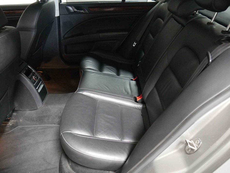 Škoda Superb II 2.0 TDi Elegance