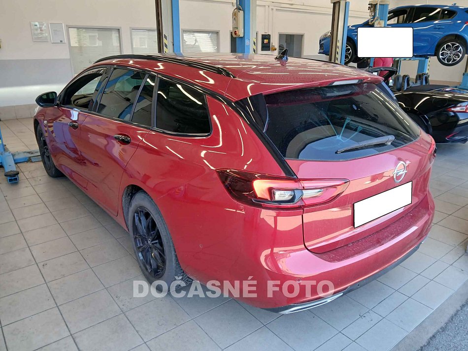 Opel Insignia 2.0 D 