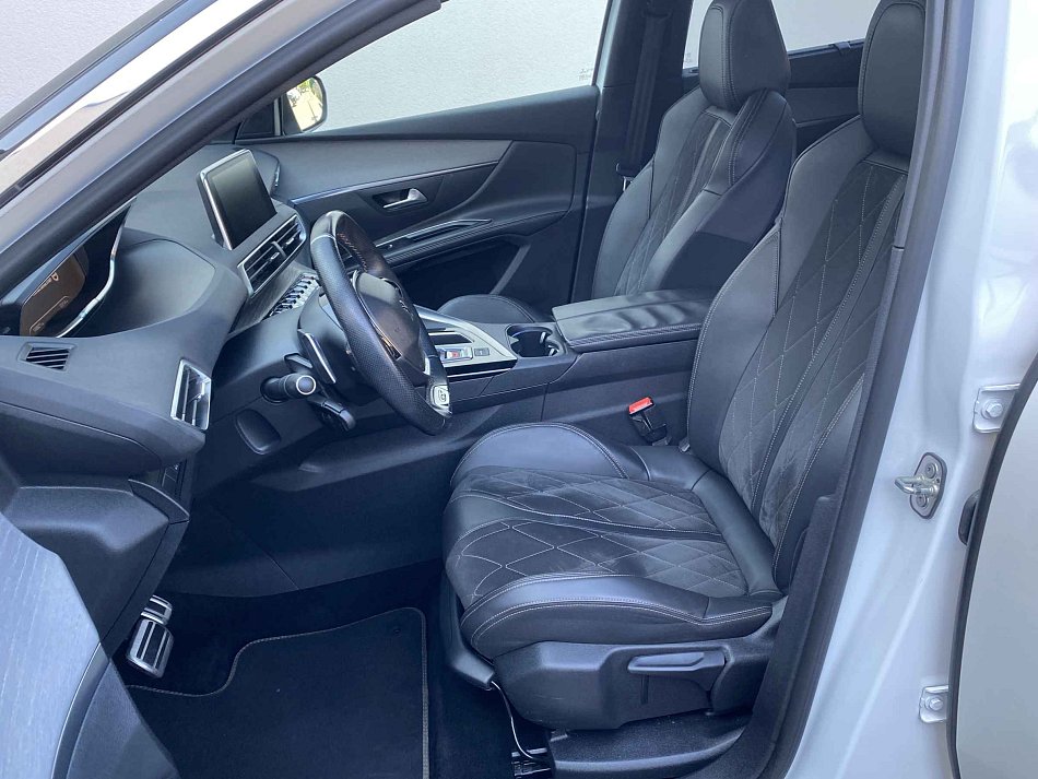 Peugeot 5008 2.0 HDI  7míst