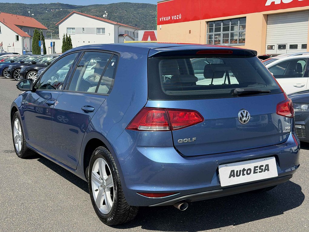 Volkswagen Golf 1.6 TDi 