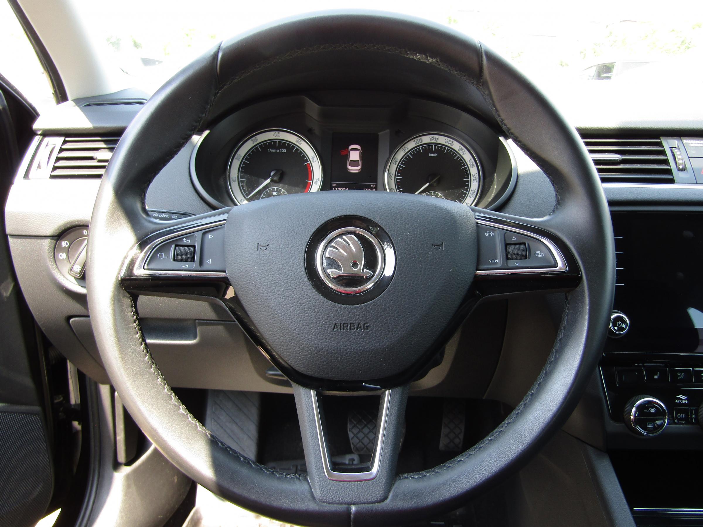 Škoda Octavia III, 2019 - pohled č. 12