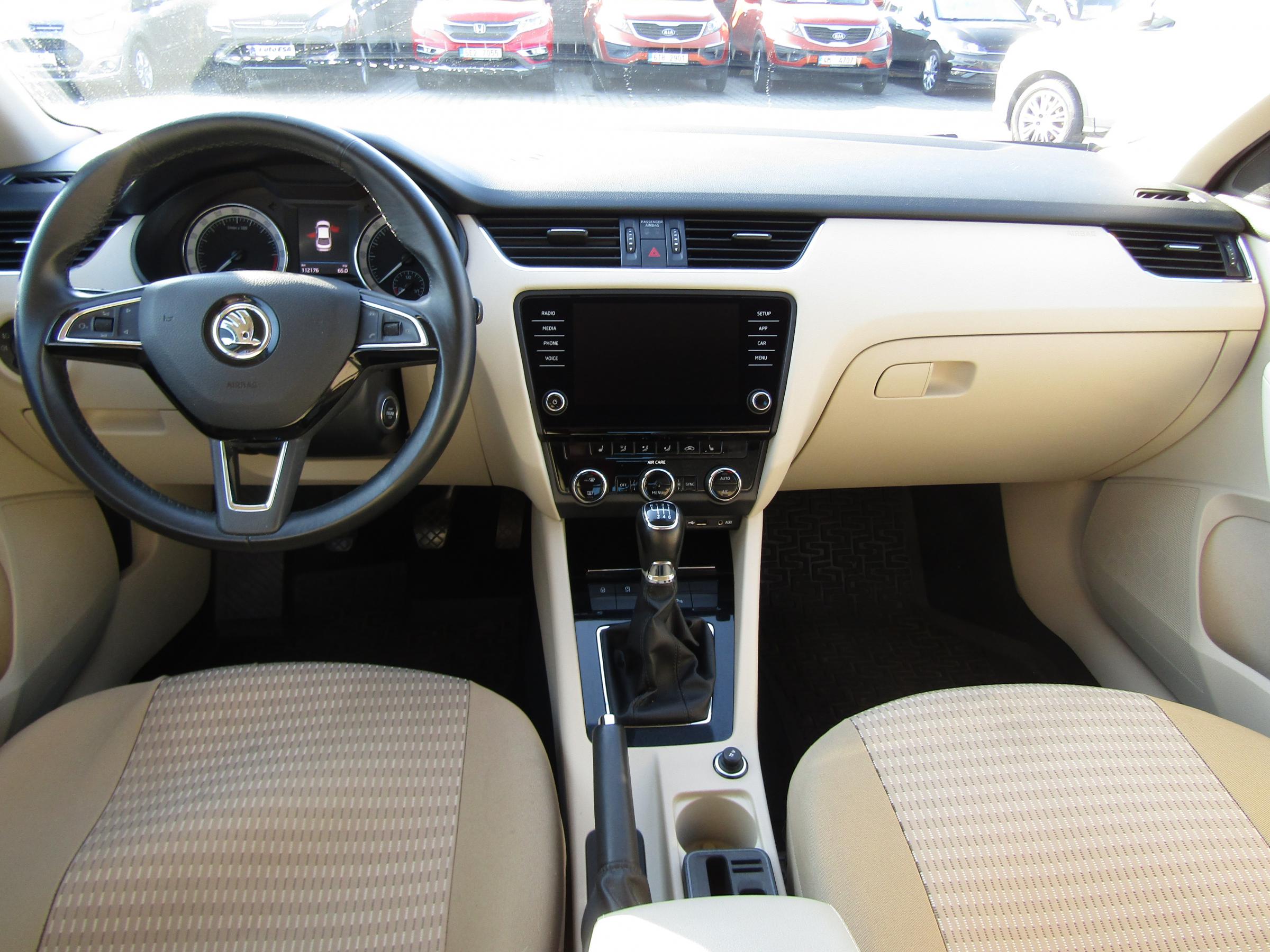 Škoda Octavia III, 2017 - pohled č. 8