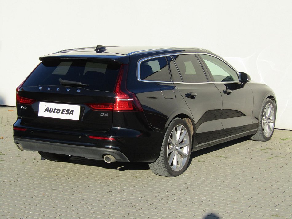 Volvo V60 2.0 D4 