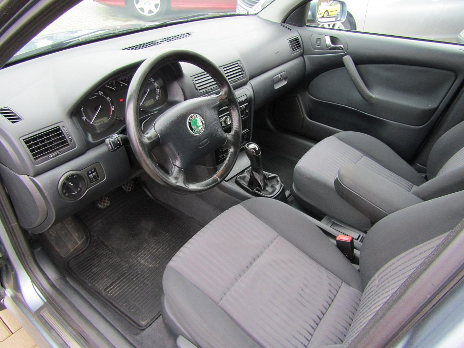 Škoda Octavia 1.8 T 