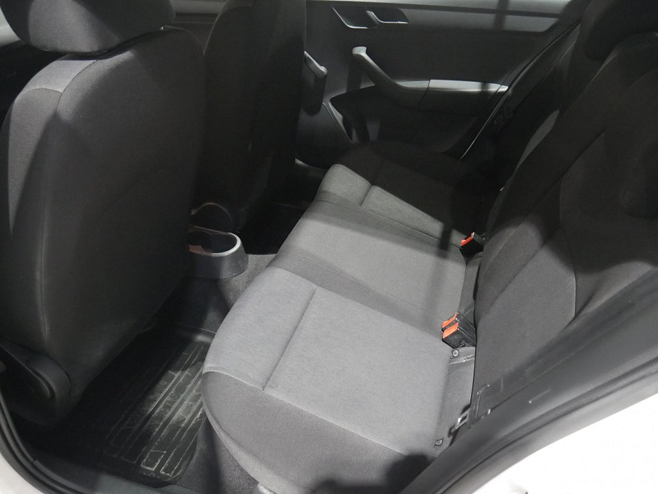 Škoda Rapid 1.6 TDi 