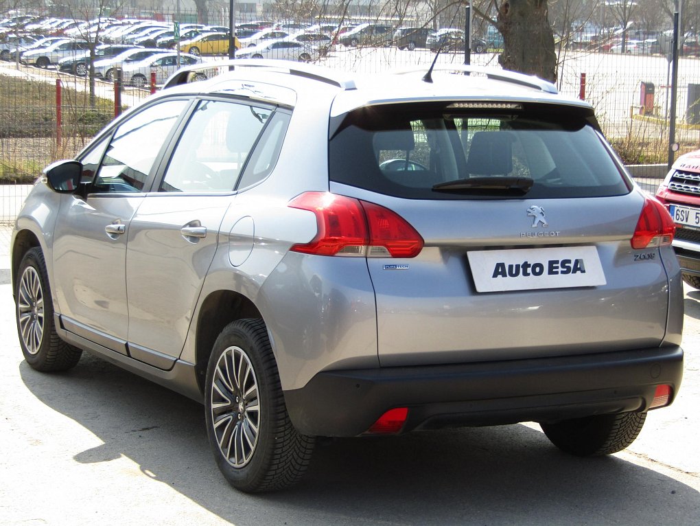 Peugeot 2008 1.2 PT GT Line