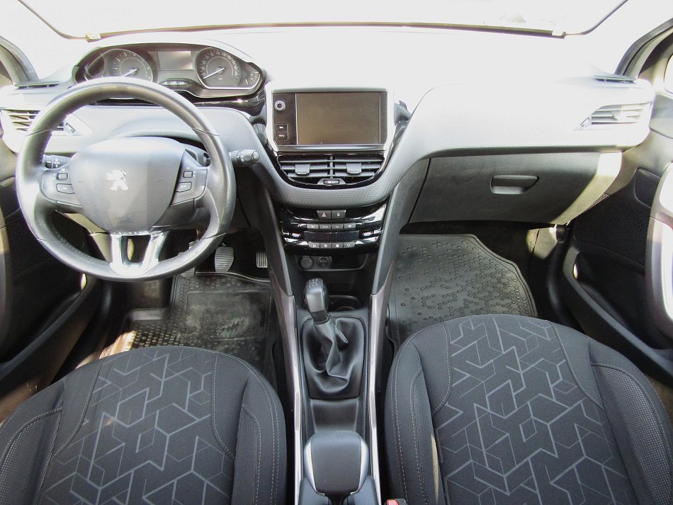 Peugeot 2008 1.2 PT GT Line