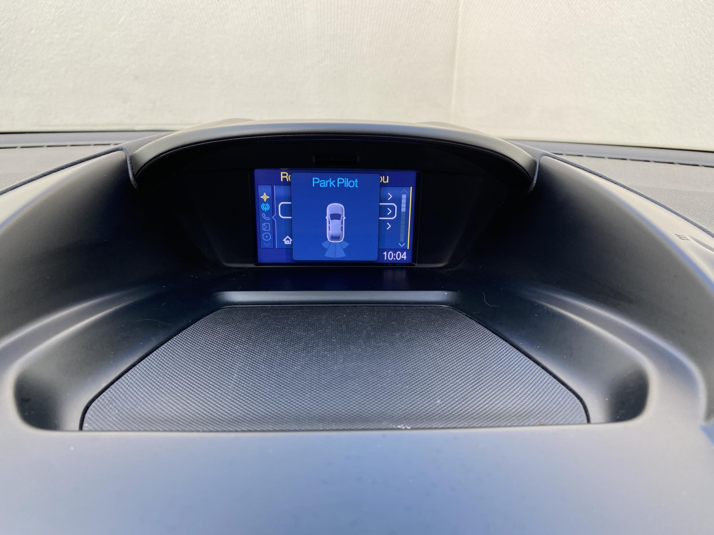 Ford Kuga, 2013 - pohled č. 18