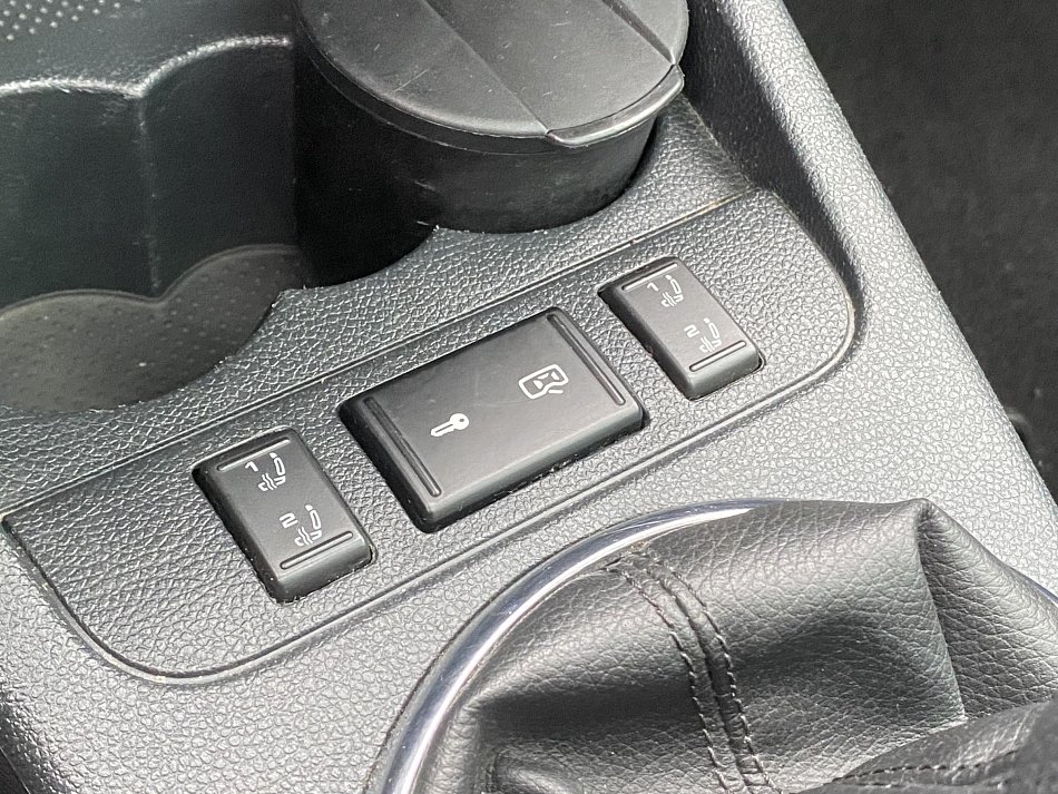 Škoda Roomster 1.2 TSi Scout