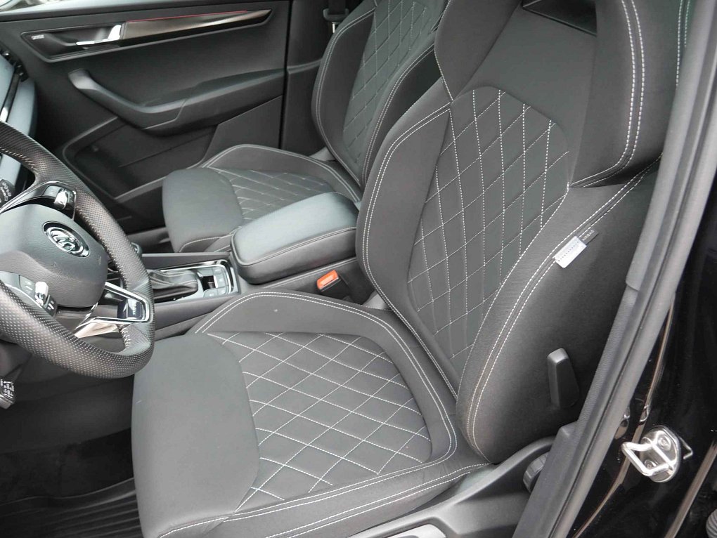 Škoda Karoq 1.5 TSI SportLine