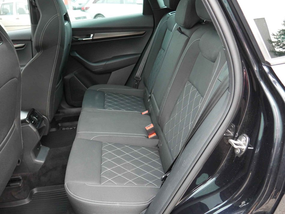 Škoda Karoq 1.5 TSI SportLine