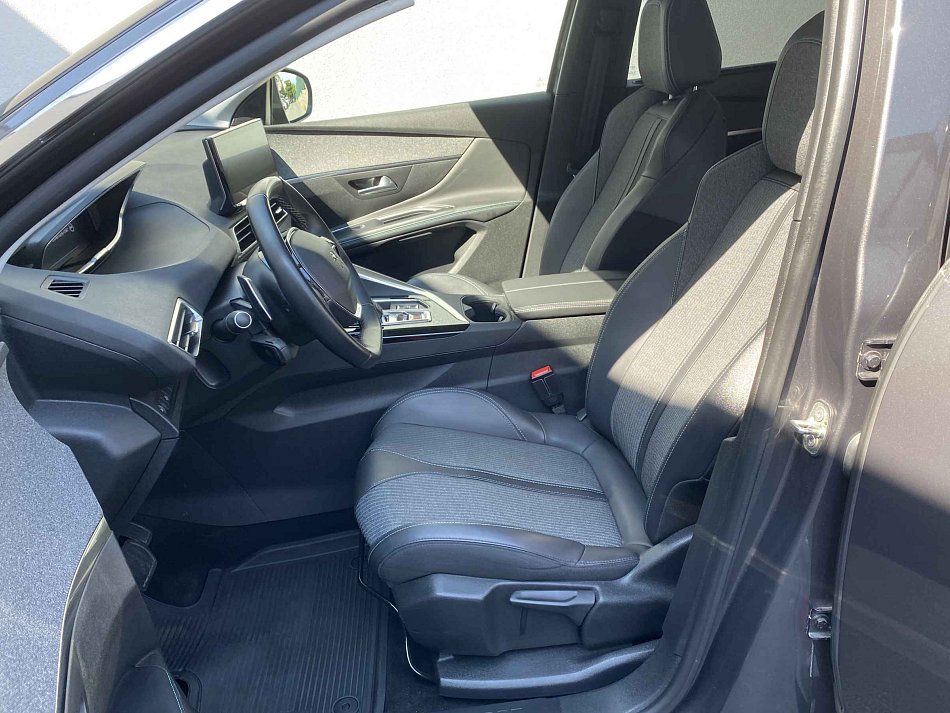Peugeot 5008 1.2 PT Allure