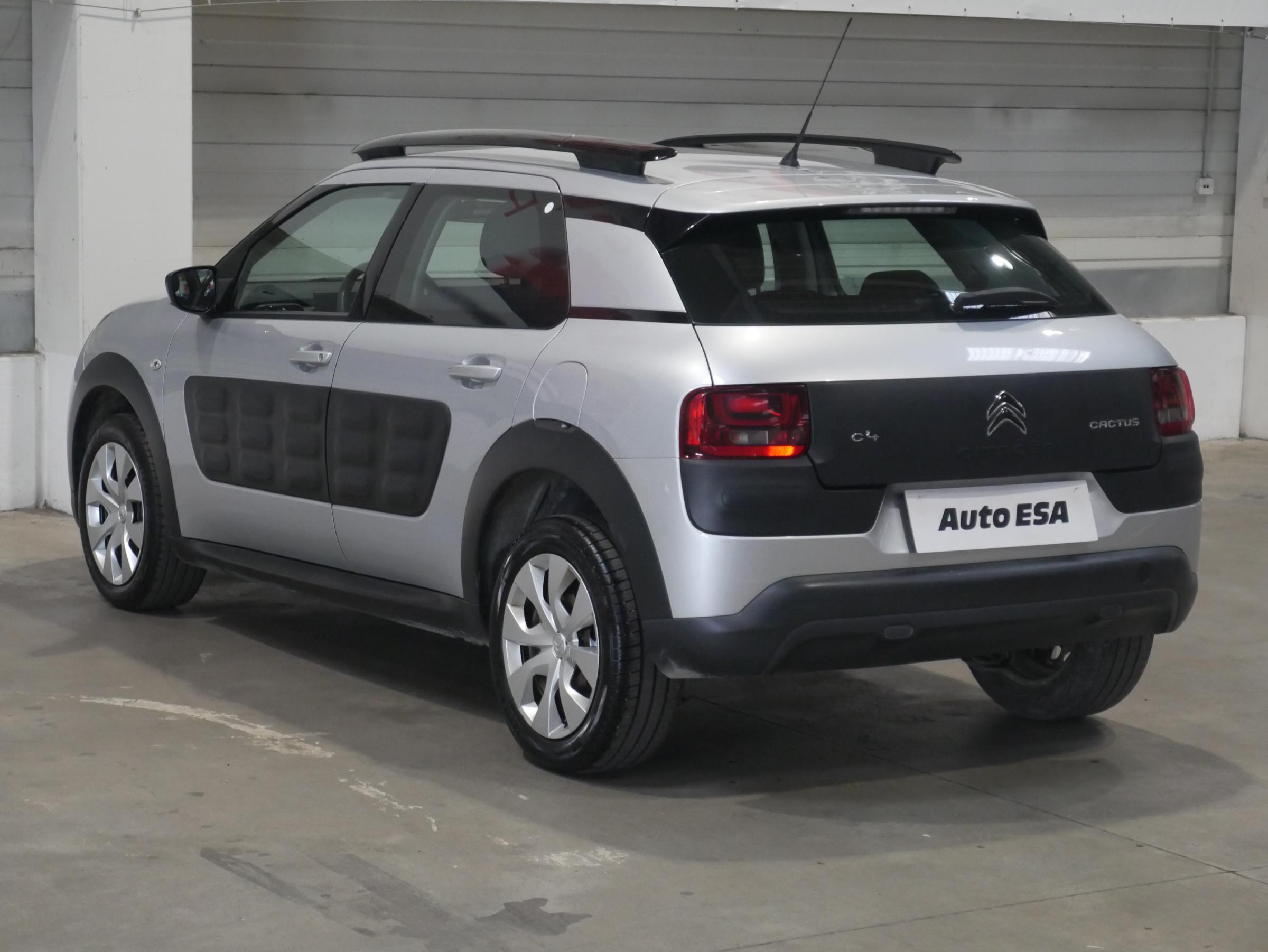Citroën C4 Cactus, 2017 - pohled č. 6
