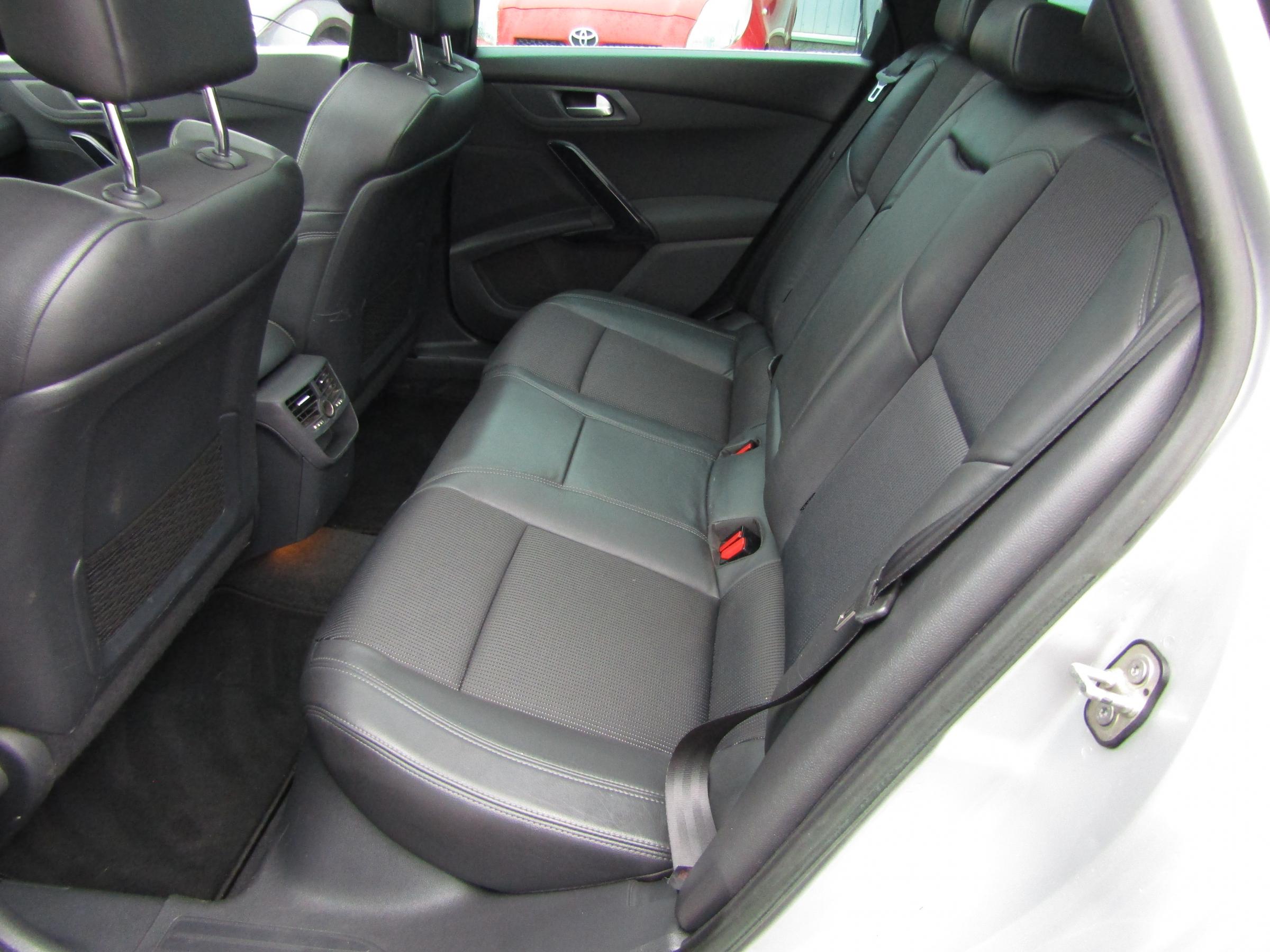 Peugeot 508, 2012 - pohled č. 10