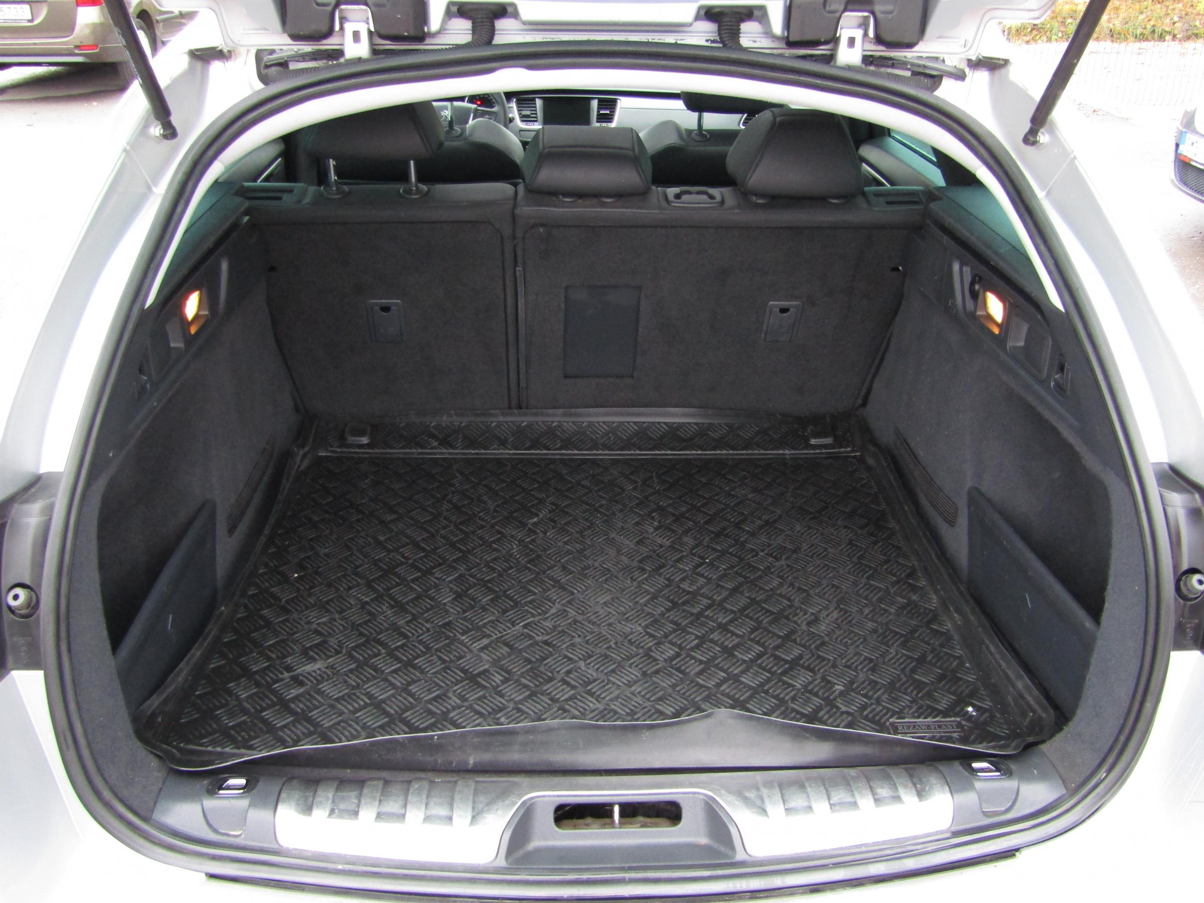 Peugeot 508, 2012 - pohled č. 7