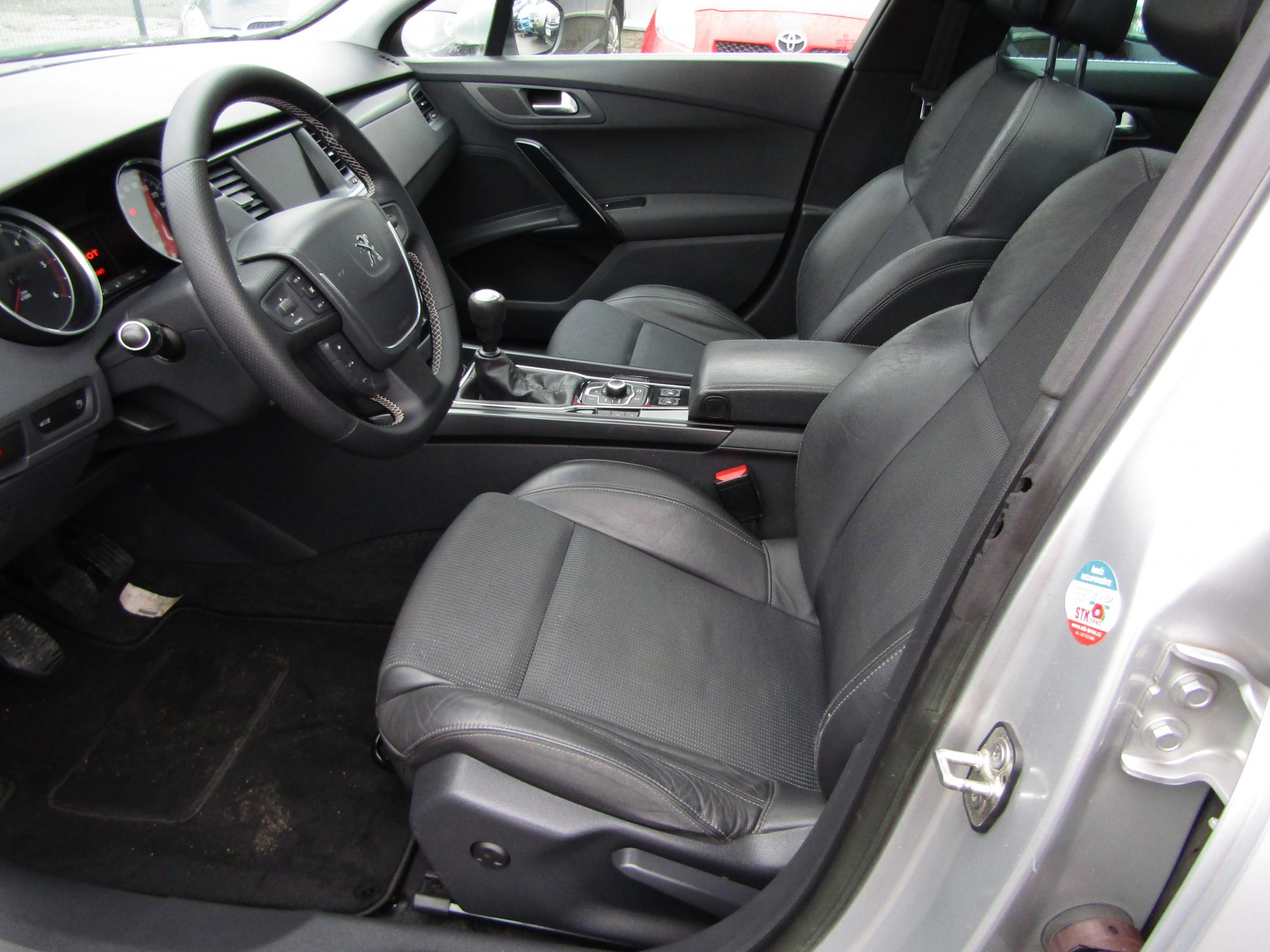 Peugeot 508, 2012 - pohled č. 9