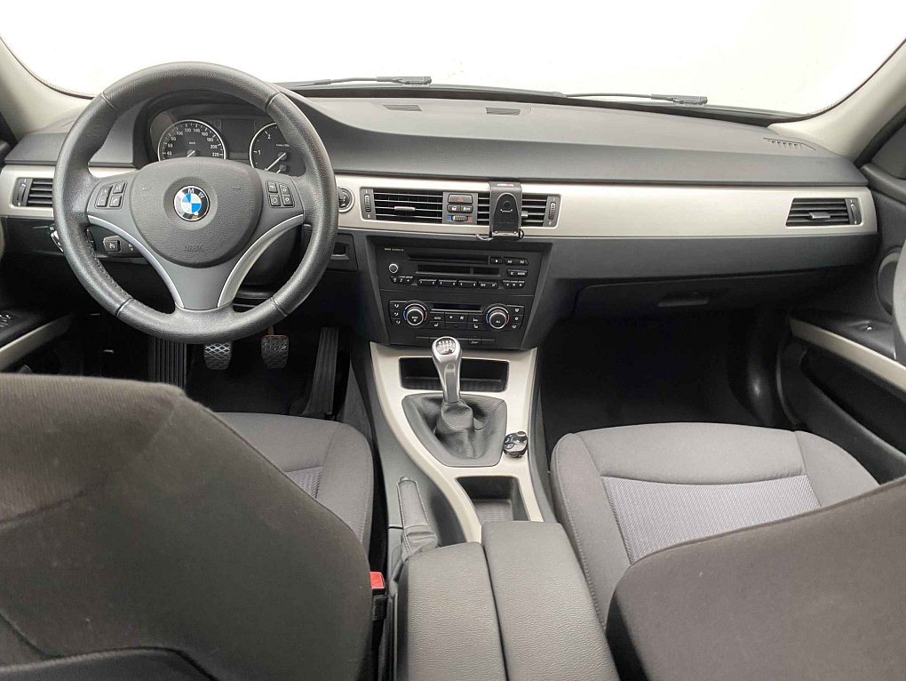 BMW Řada 3 2.0d  318d