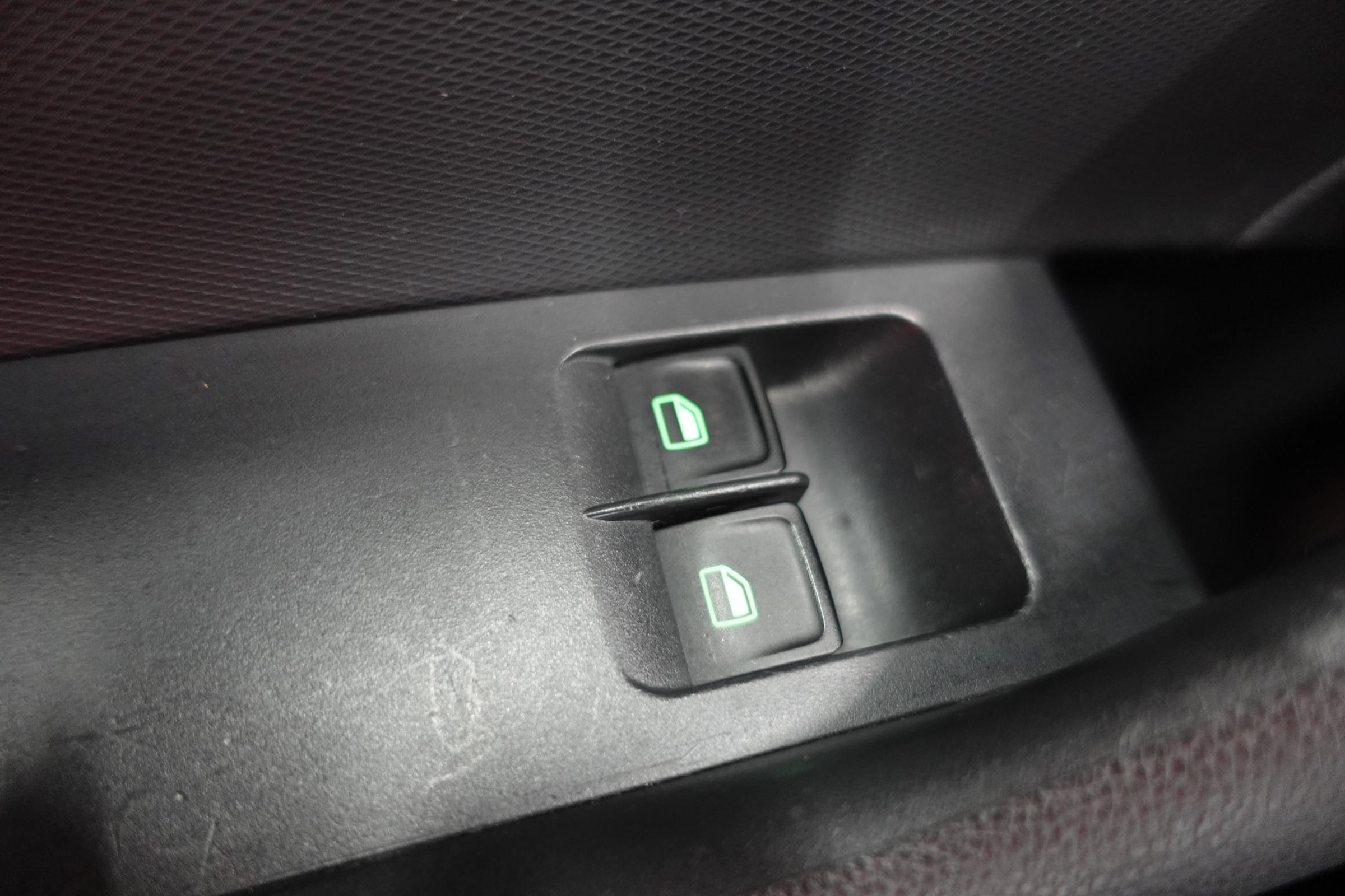 Škoda Rapid, 2014 - pohled č. 14