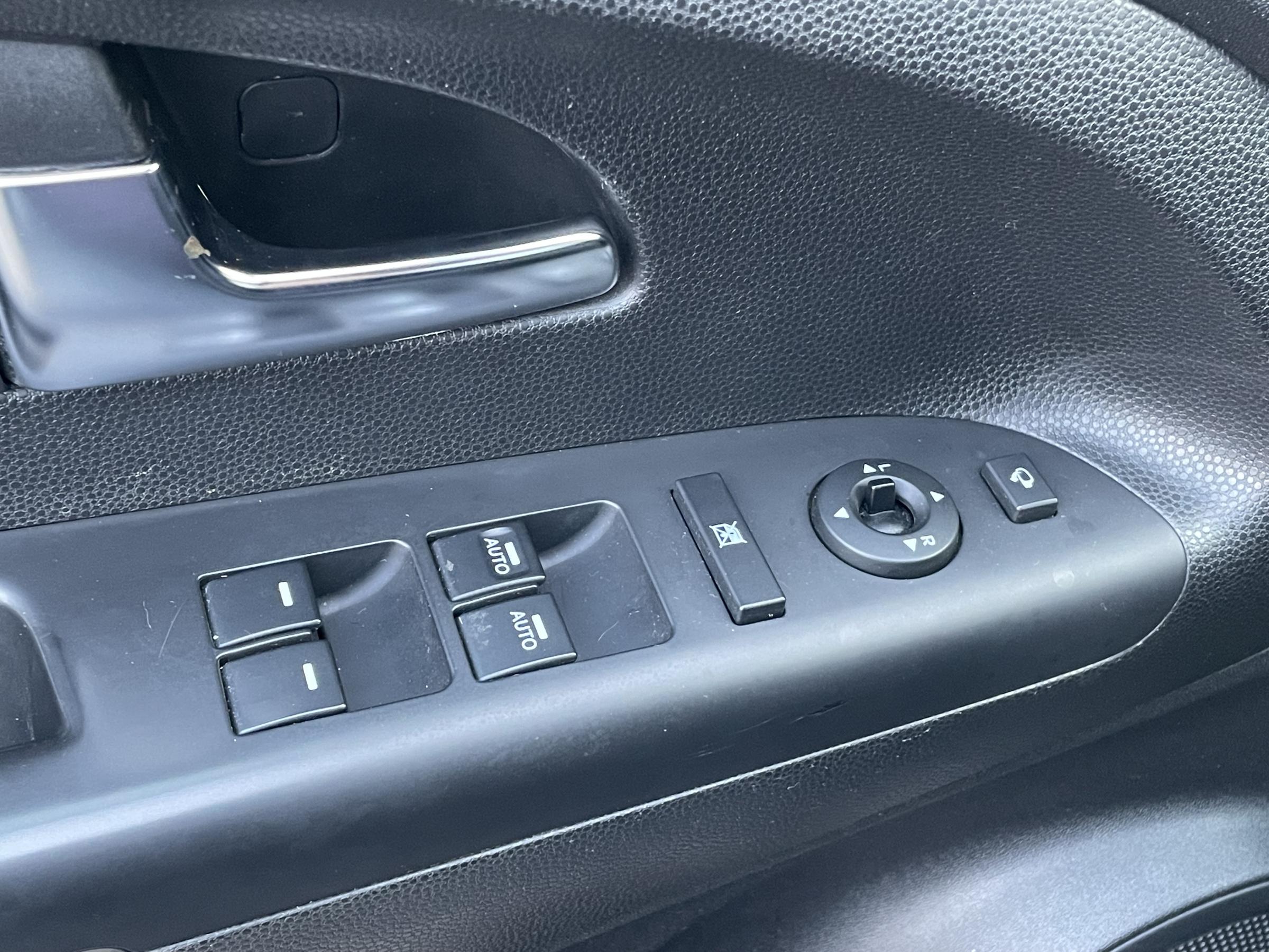 Kia Venga, 2017 - pohled č. 11