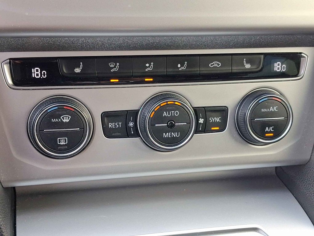 Volkswagen Passat 2.0TDi 