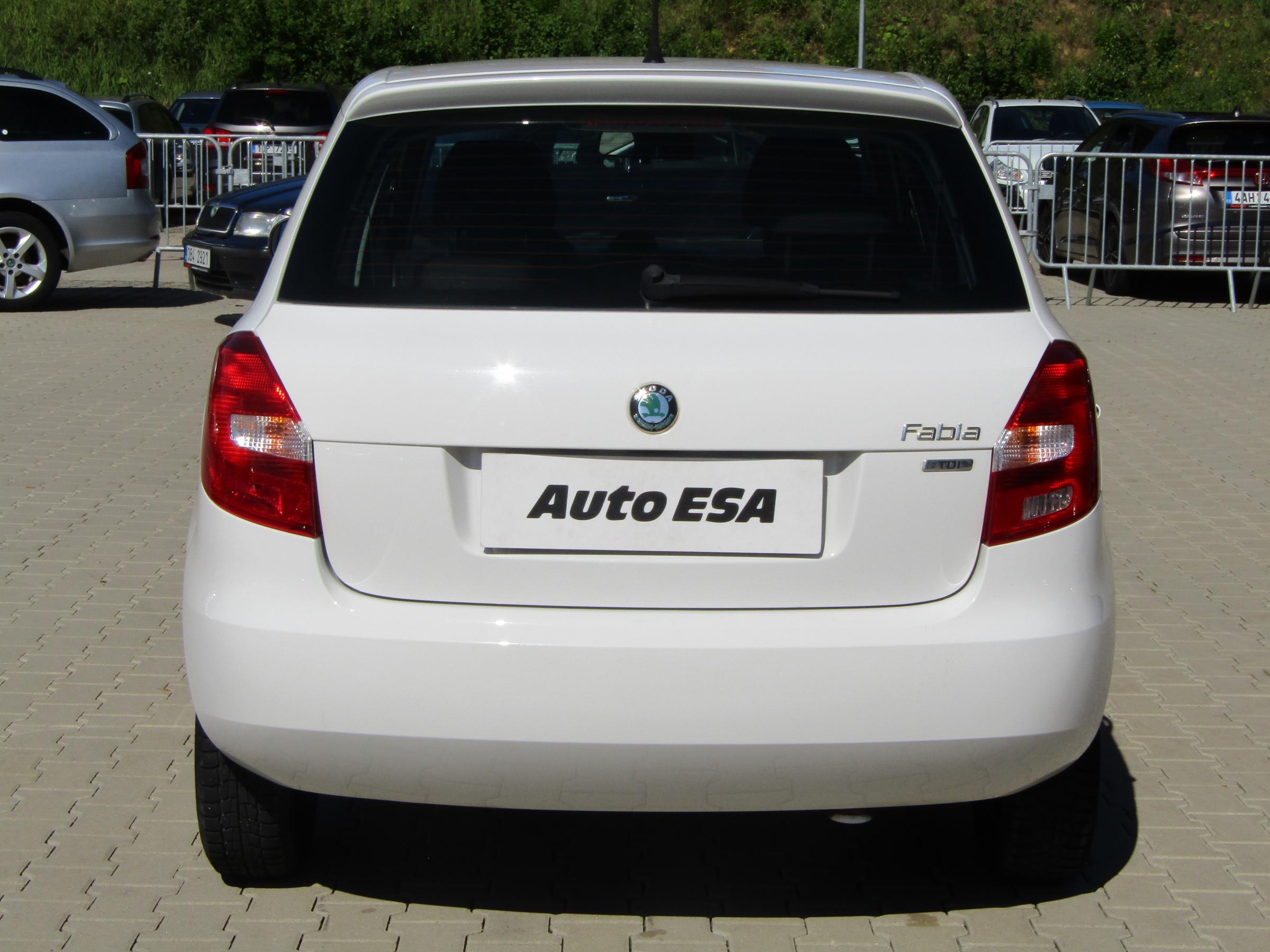 Škoda Fabia II, 2012 - pohled č. 5