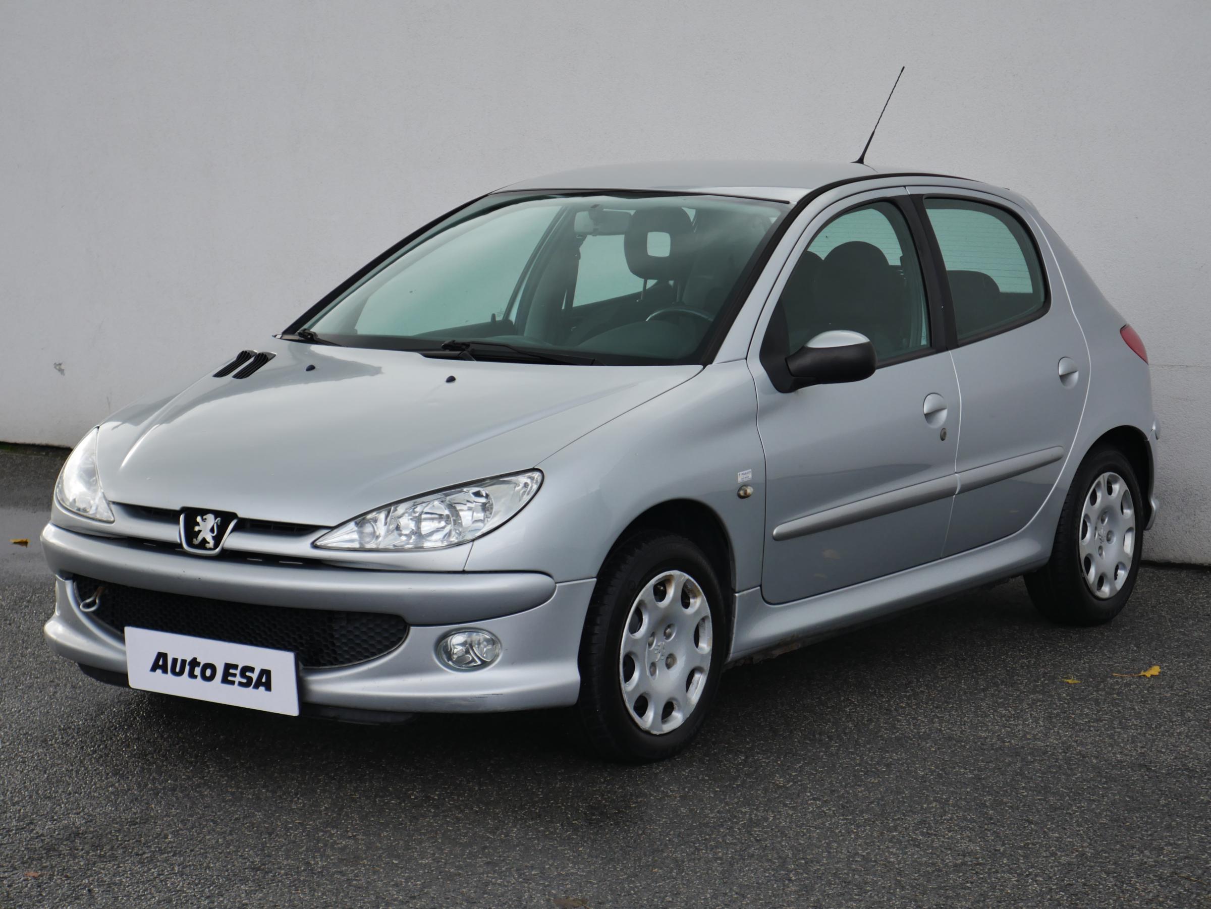 Peugeot 206, 2006 - pohled č. 3
