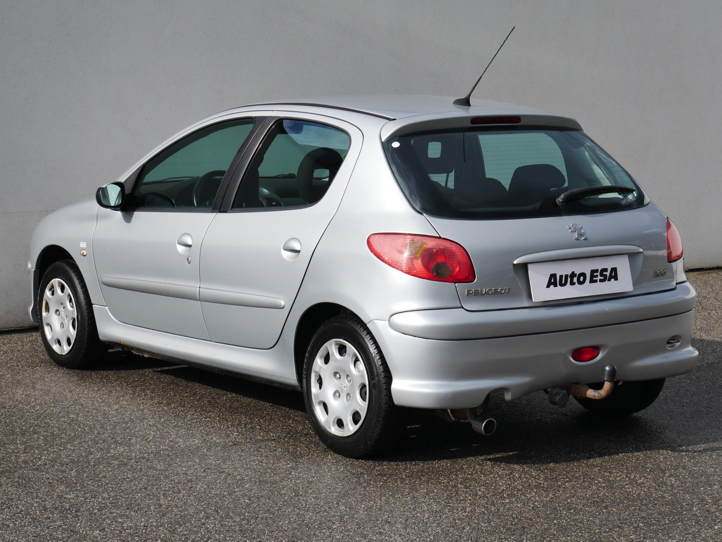 Peugeot 206, 2006 - pohled č. 6