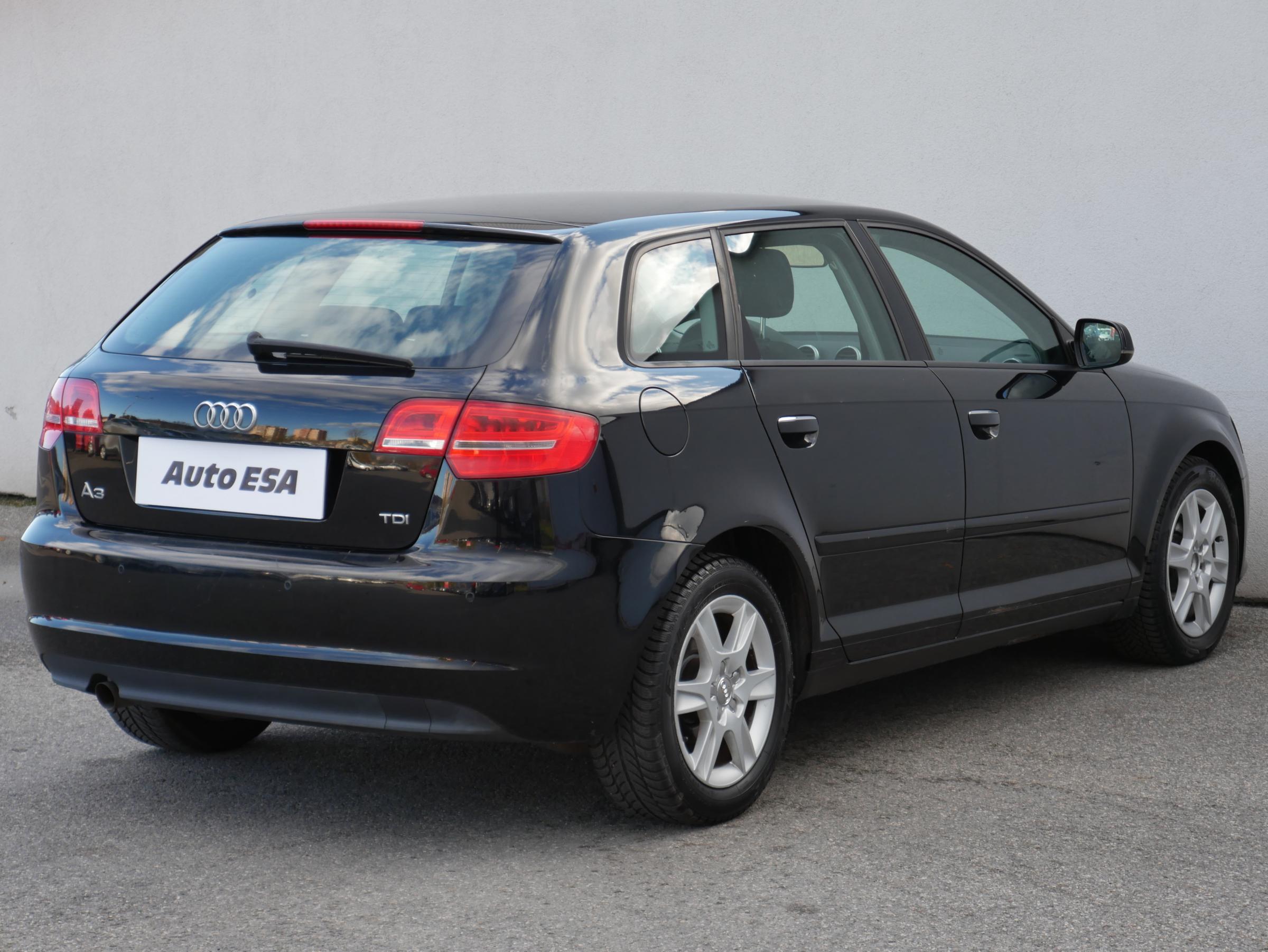 Audi A3, 2012 - pohled č. 4