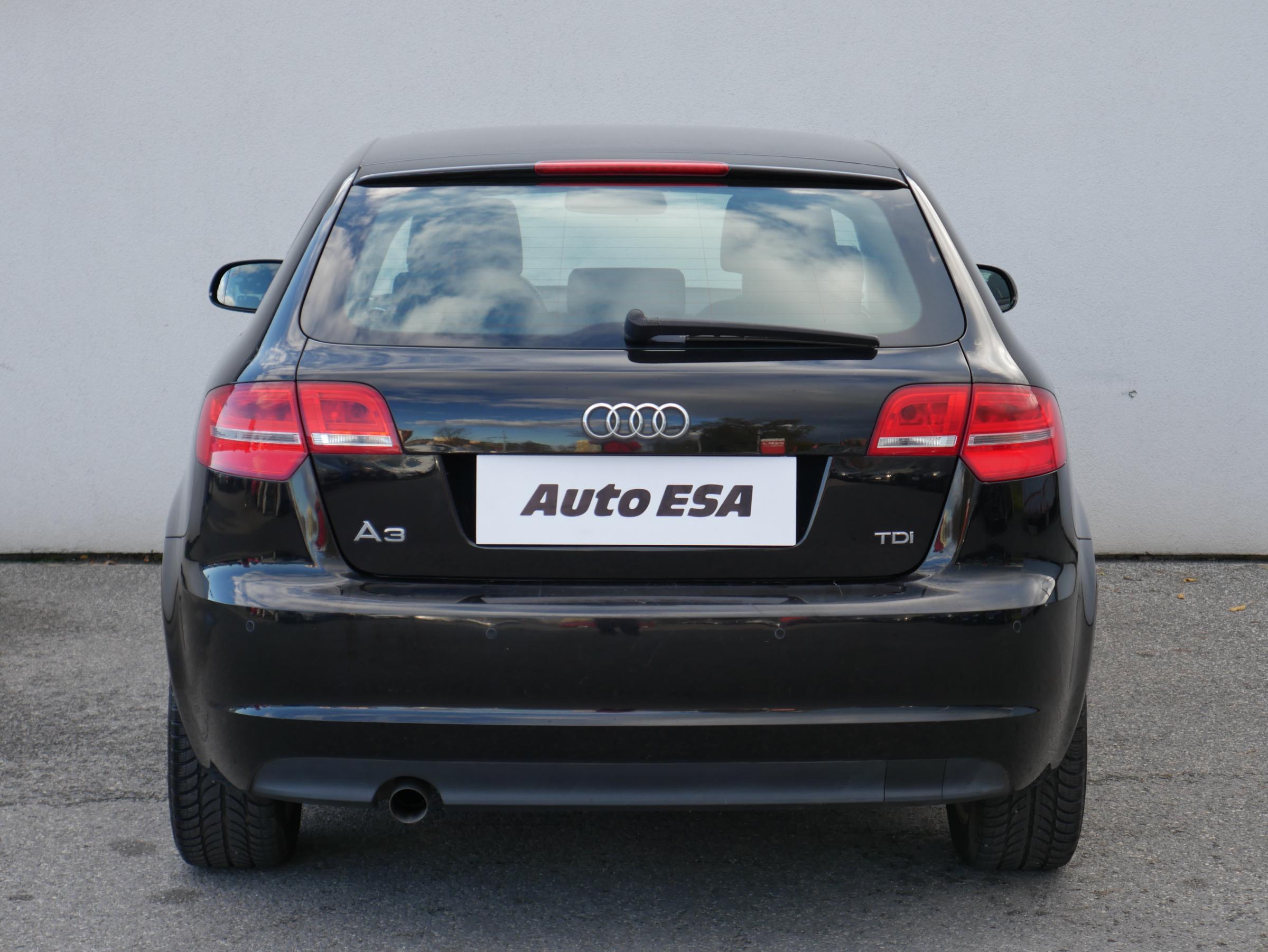 Audi A3, 2012 - pohled č. 5