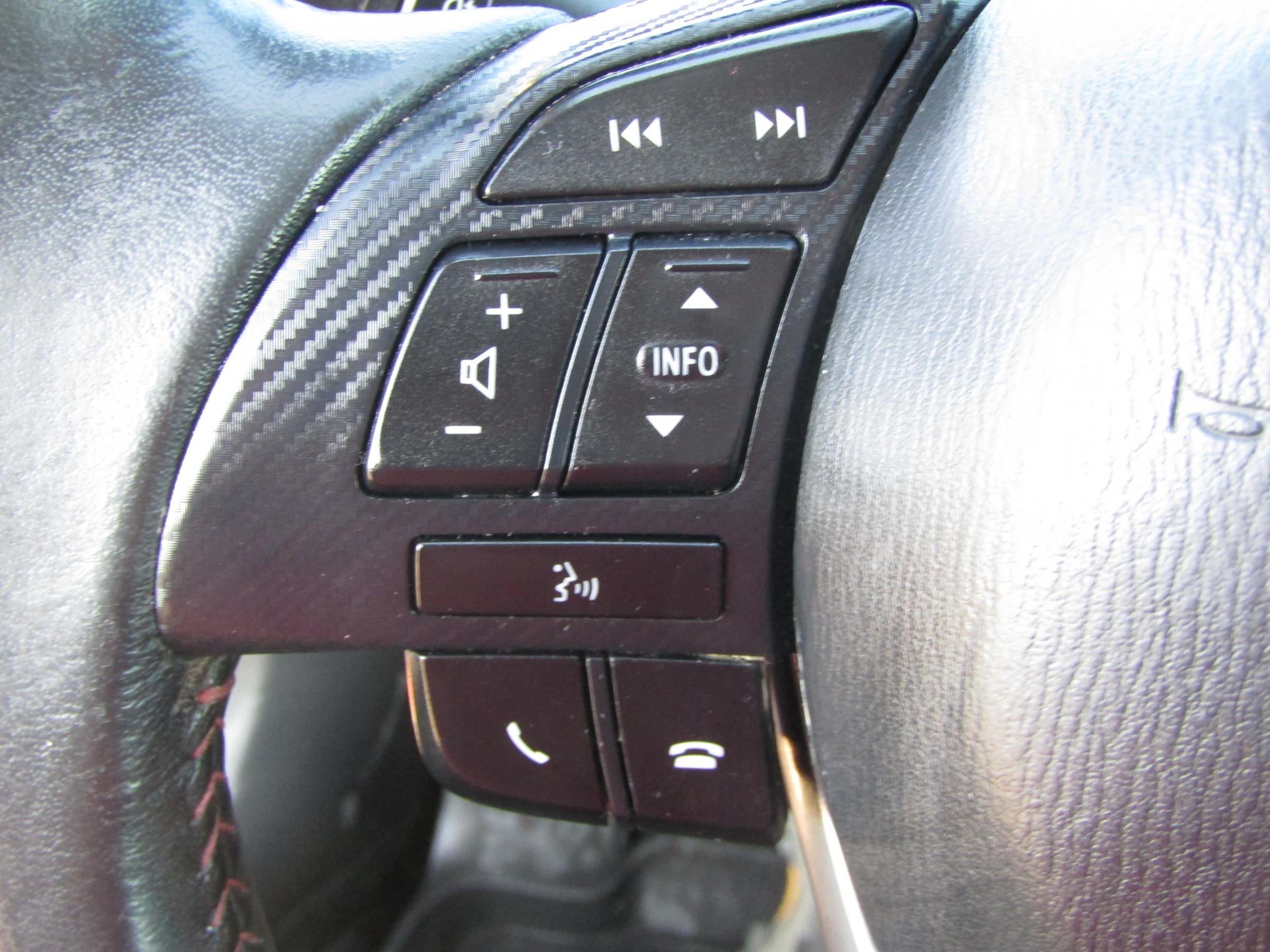 Mazda 3, 2015 - pohled č. 13