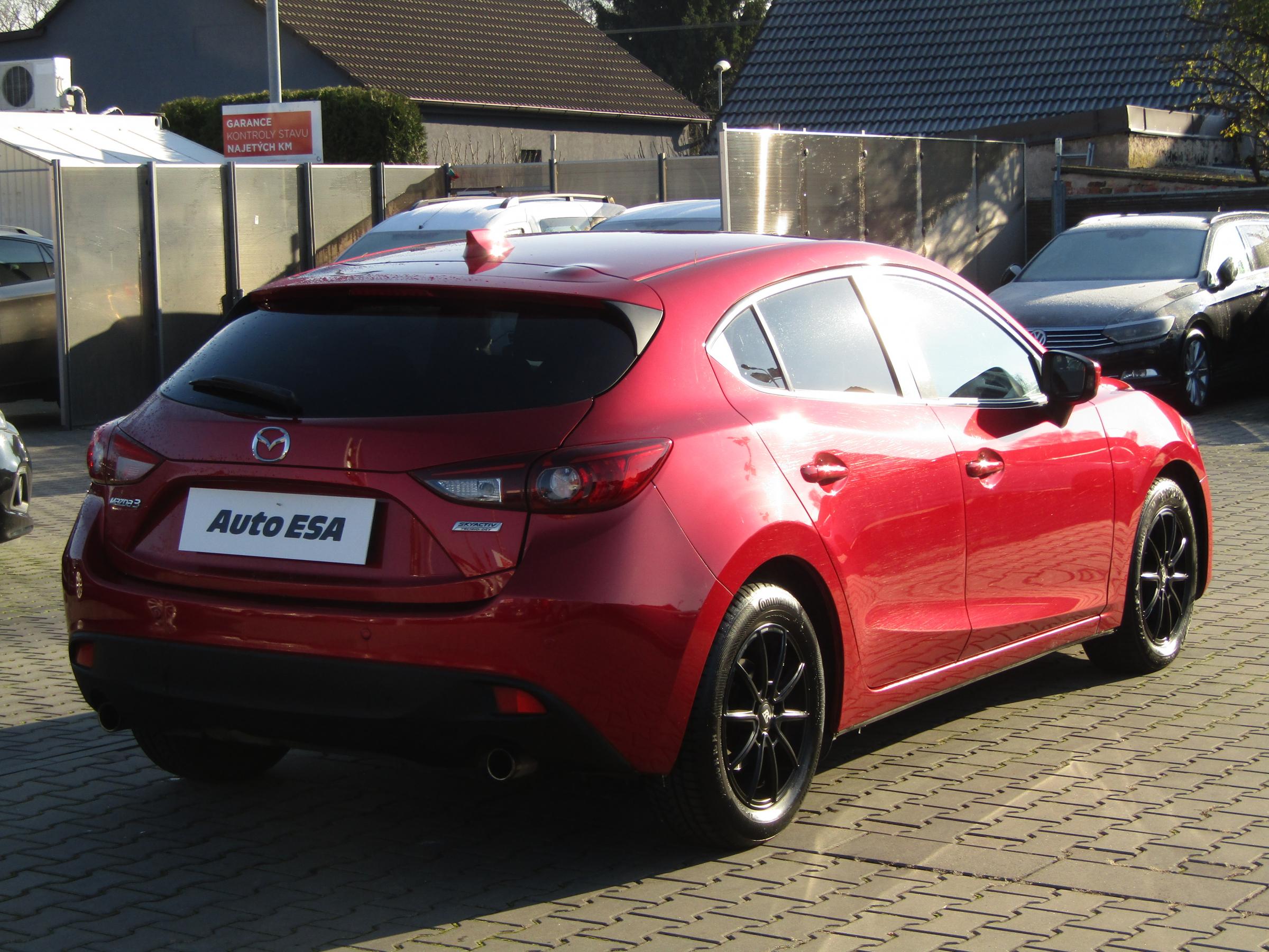 Mazda 3, 2015 - pohled č. 4