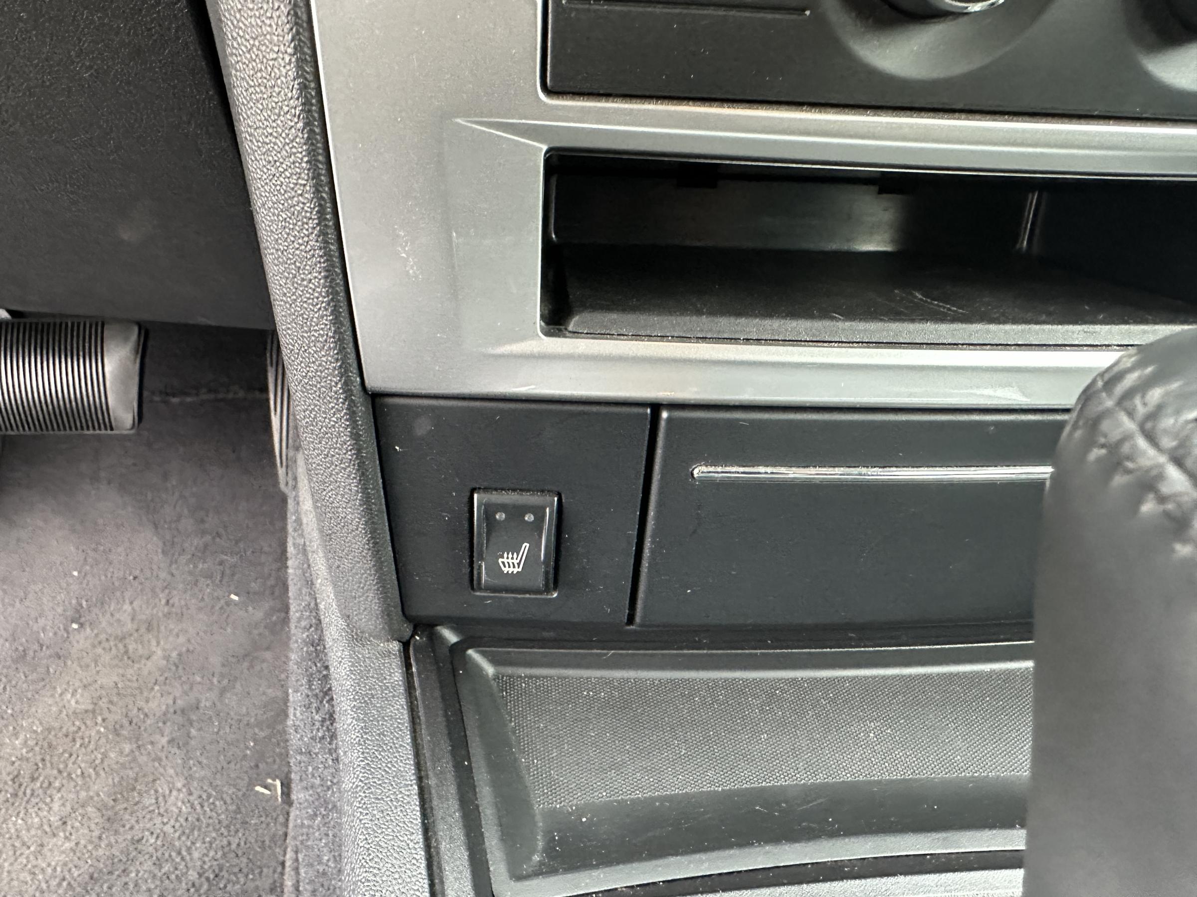 Chrysler 300C, 2009 - pohled č. 17