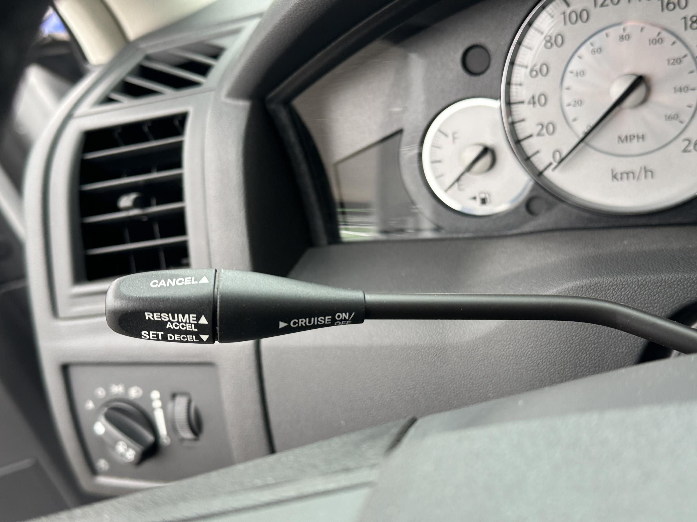 Chrysler 300C, 2009 - pohled č. 18