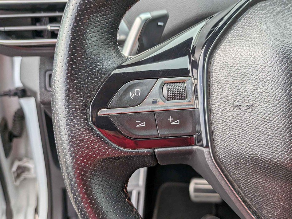 Peugeot 5008 2.0HDi  7míst