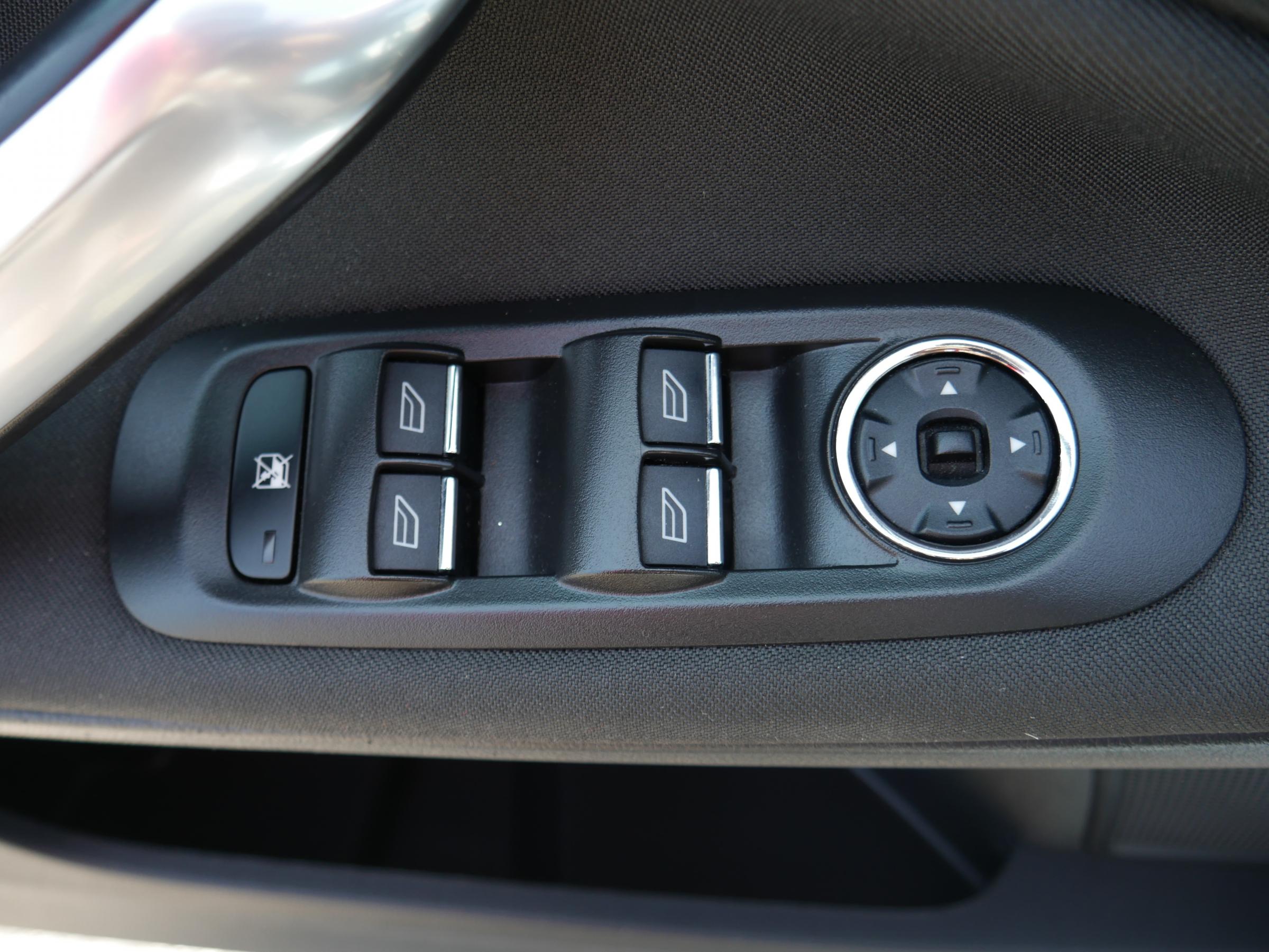 Ford Mondeo, 2010 - pohled č. 12