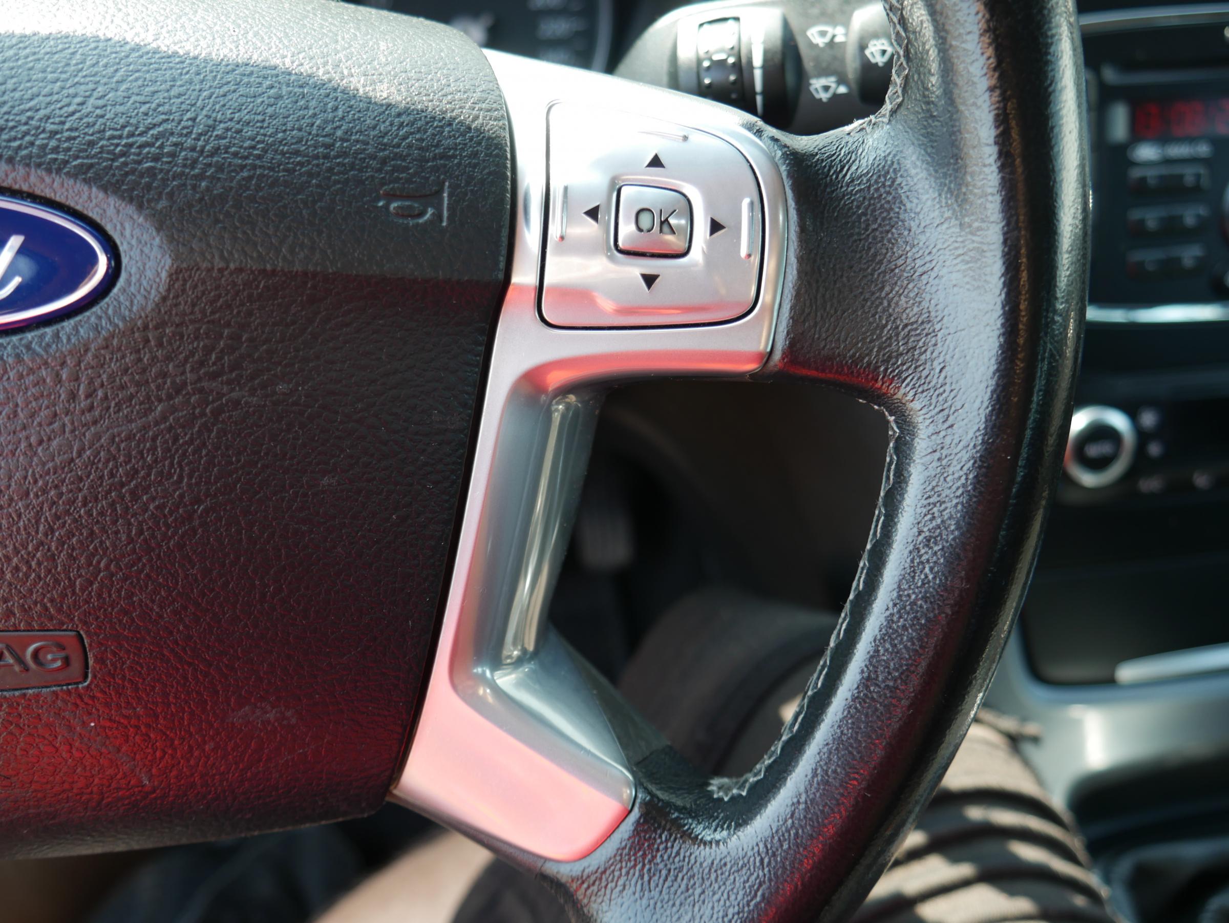 Ford Mondeo, 2010 - pohled č. 15