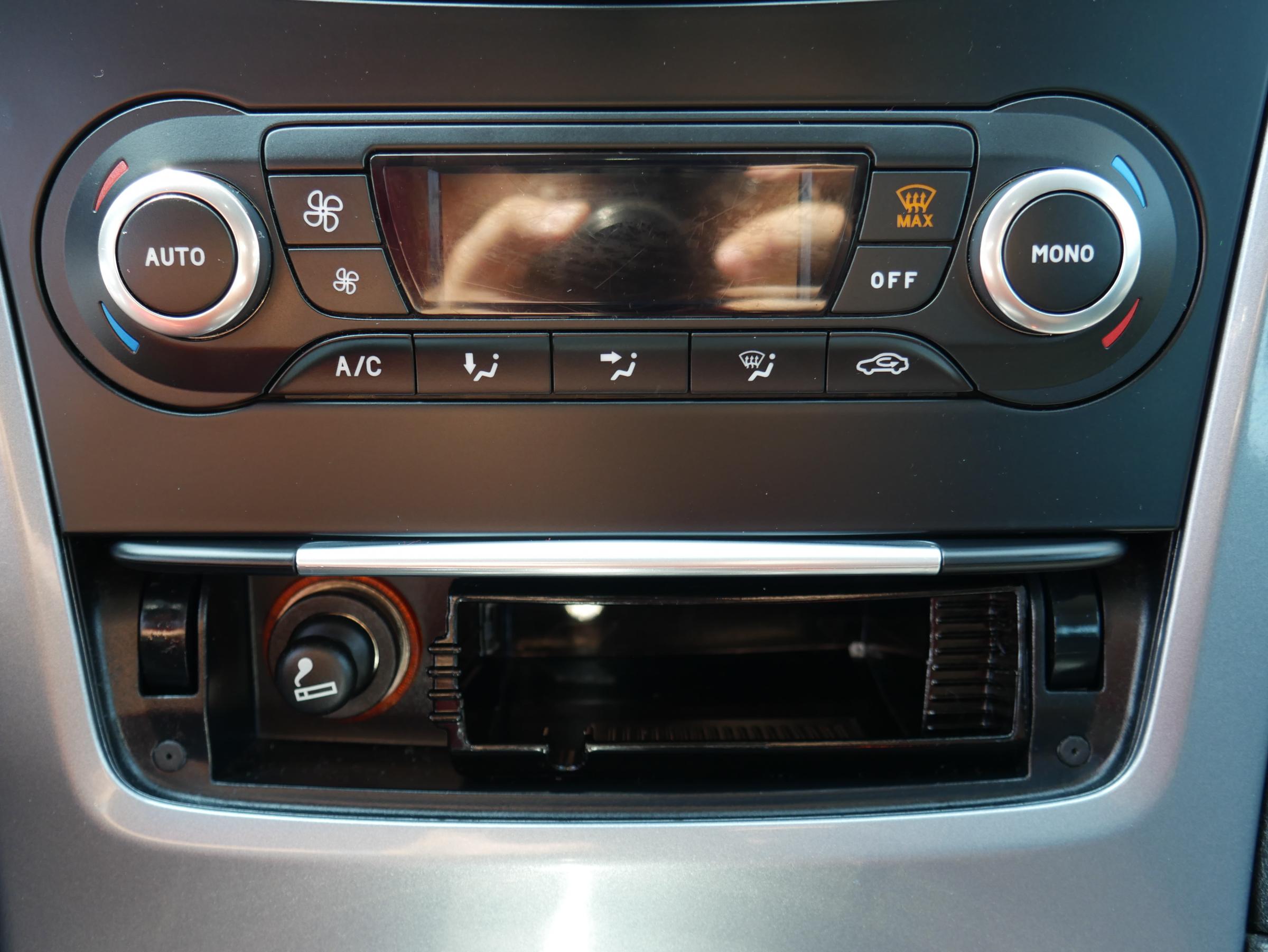 Ford Mondeo, 2010 - pohled č. 19