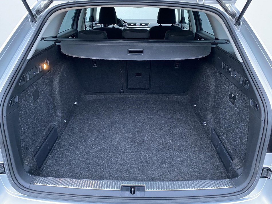 Škoda Superb III 2.0 TDI 