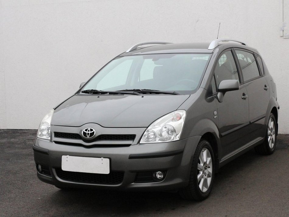 Toyota Corolla Verso 2.0L D-4D 