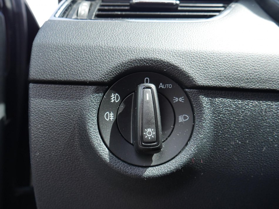 Škoda Octavia III 2.0 TDi Style