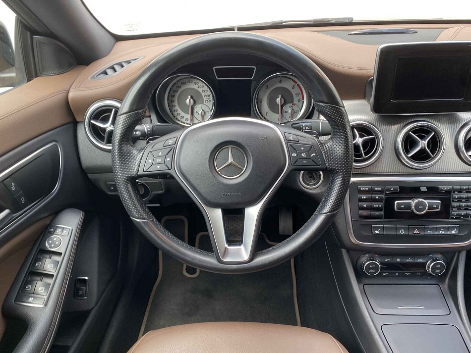 Mercedes-Benz CLA 2.2 CDI 