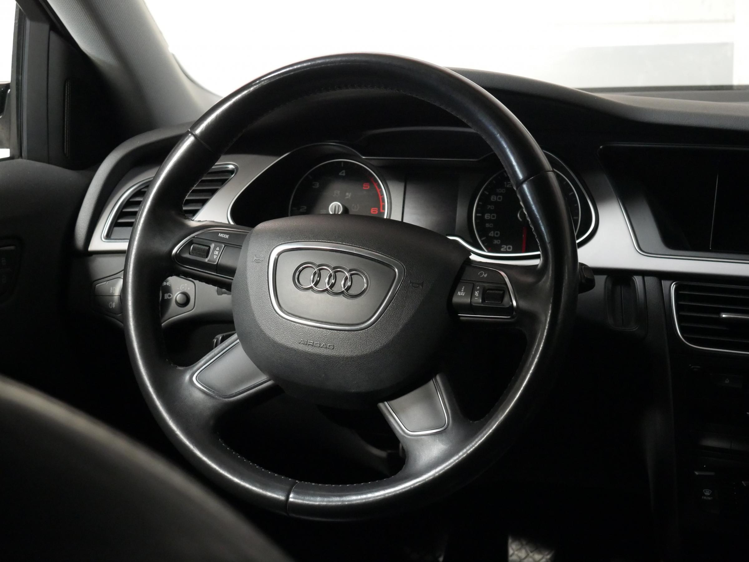 Audi A4, 2013 - pohled č. 17