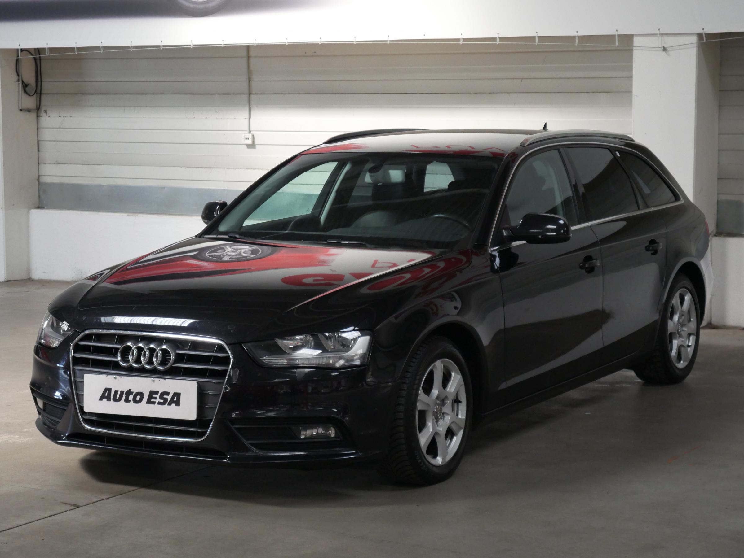 Audi A4, 2013 - pohled č. 3