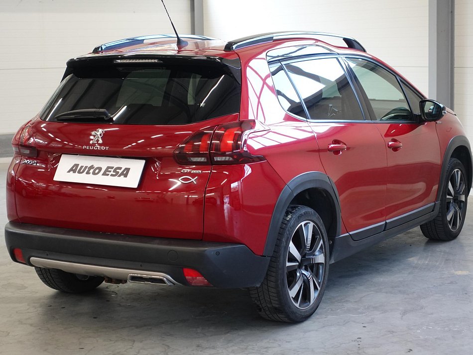 Peugeot 2008 1.2PT GT Line