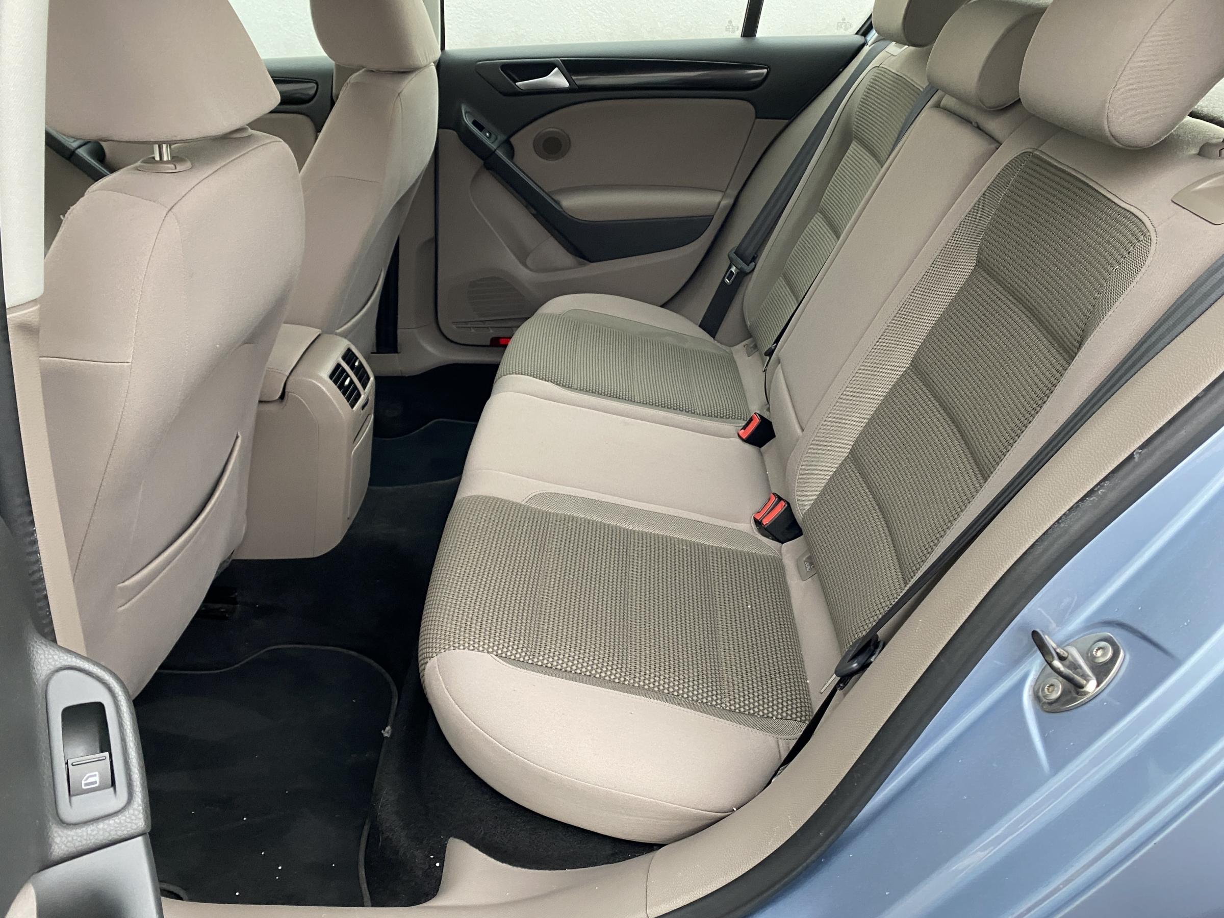 Volkswagen Golf, 2009 - pohled č. 10