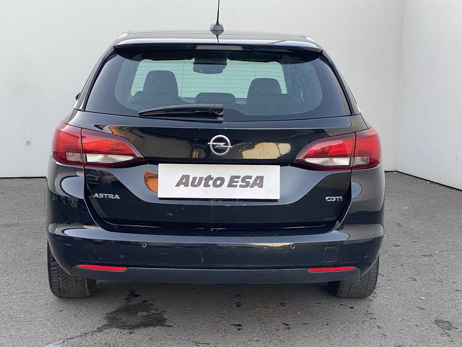 Opel Astra 1.6CDTi 